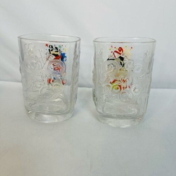 McDonalds Vintage 2000s Walt Disney World Mickey Mouse Kingdom Glasses Set Of 2. - Picture 4 of 7